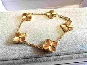 Authentic 925 Sterling Silver No Stone Womens Five Flower Bracelets 14K Yellow Gold Plated