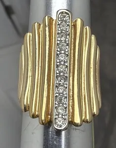 Authentic Vintage 18KT GE A Gold Plated Fluted Design & Clear Cubic Zirconia Ring Size 8.5