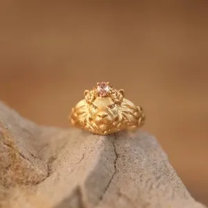 Authentic Celestial Lion’s Crown – Vintage Gold-Plated Ring of Regal Spirit