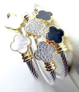 Authentic LUXURIOUS 18 Gold Plated Black Onyx Crystals Mother Pearl Clover Cuff Bracelet