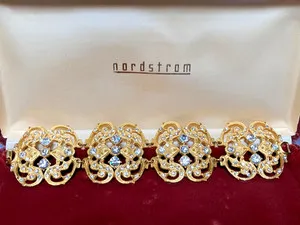 Authentic Vintage Glamour Luxurious Gold Plated Crystal Rhinestone Link Panel Bracelet