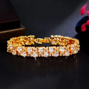 Authentic Luxurious Flower Tennis Bracelet Yellow Gold Plated Cubic Zirconia Green Jewelry