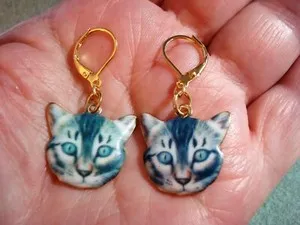 Authentic 1 5/8" Drop Dangle Colorful Gray Tabby Cat Face Gold Plated Leverback Earrings