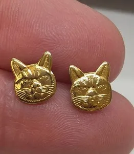 Authentic Vintage Gold Plated Cat Face Stud Earrings TINY Detailed Feline Kitty Post 1/4"
