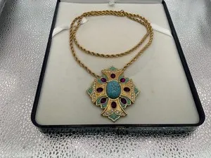 Authentic Signed ALANA STEWART GOLD PLATED MALTESE CROSS STATEMENT PENDANT NECKLACE NWOT