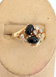 Authentic Vintage Signed Seta Gold Plated Black & Clear Stones Ring Size 7