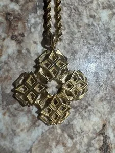 Authentic 14 karat gold plated rope chain 24 inches with pendant