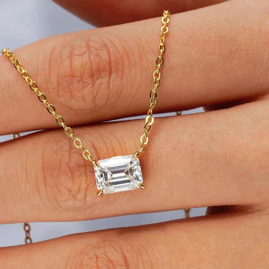 Authentic Luxury 100% Real 18k Gold Women's 1 karat 2 karat Rectangular Emerald Diamond Pendant Moissanite Necklace