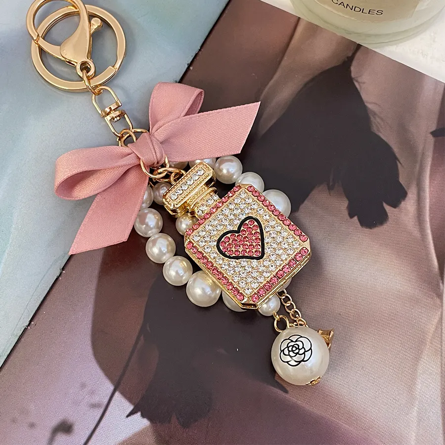 Authentic The Parisian Heart: A Vessel of Captured Essence and Eternal Romance