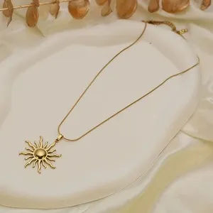Authentic Boho Gold Plated Thorn Sunburst Pendant Snake Chain Choker Necklace