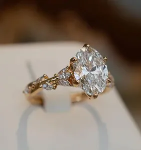 Authentic Aura of the Verdant Heart: Moissanite Embrace Ring