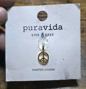 Authentic Puravida Gold Plated Harper Peace Sign Charm