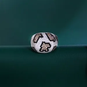 Authentic The Golden Panther Pave Ring