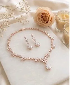Authentic 18K Gold Plated made w Swarovski Crystal Bridal Necklace Earrings Set