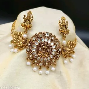 Authentic Radiant Abundance: The Lakshmi Temple Gold Choker