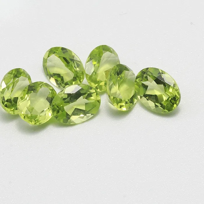 Authentic Natural Olivine Oval Faceted Egg-shaped Loose Stone, Strong Fire Color, High Quality, Necklace, Ring Inlay, .