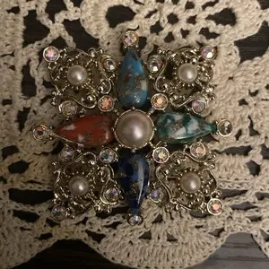 Authentic Gorgeous "Galaxy" by Sarah Coventry 1962 Gold plated Brooch / Pendant