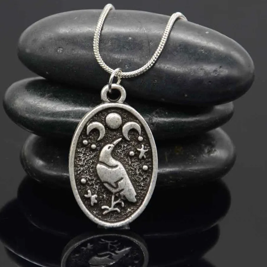 Authentic Wicca Triple Moon Goddess Viking Jewelry Odin Raven Amulet Pentagram Wiccan Pagan Moon Necklace Men Women Jewelery