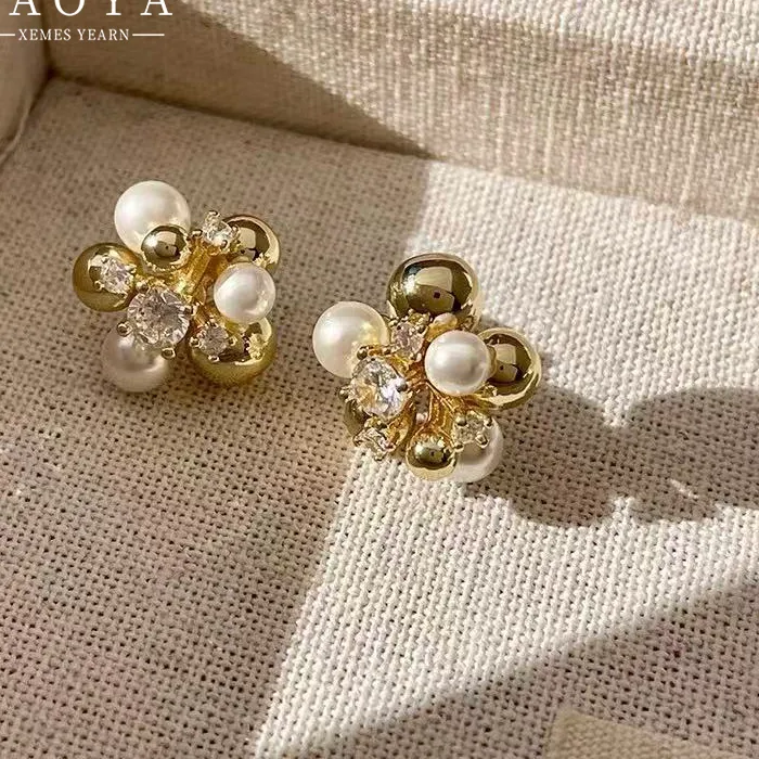Authentic Design Zircon Flower Ball Metal Earrings Elegant Accessories For Womens and Girls at Christmas Parties 2024 Jewelry