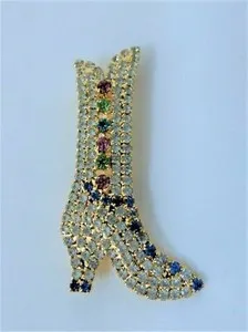 Authentic SIGNED "SD" - RHINESTONE/ GOLD PLATED FANCY BOOT PIN BROOCH - E6
