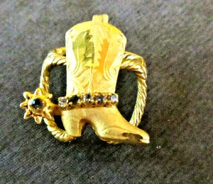 Authentic Gold Plated Bolo Holder with Stirrup Rhinestones Ladies Boot/Ropes