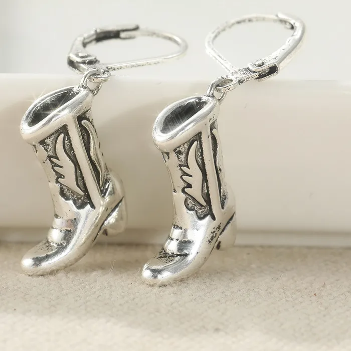 Authentic Creative Metal Cowboy Boot Silvery Plated Dangle Earrings For Women Vintage Pendant Earrings Exquisite Jewelry Idea