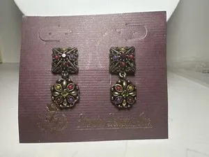 Authentic The Tapestry of Radiance: Gilded Geometric Amulets