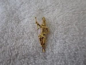 Authentic QUALITY+VINTAGE ~"YELLOW GOLD PLATED" [ PATTON TWIRLER GIRL ] PENDENT~NICE!!