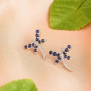 Authentic Mystic Dragonfly's Embrace: 2Ct Lab-Grown Sapphire's Enchanting Flight