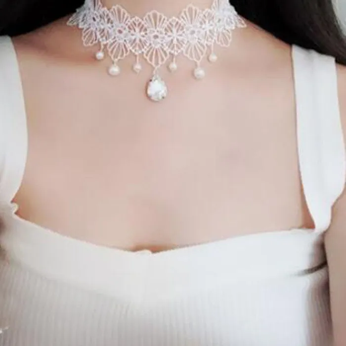 Authentic Gothic Victorian Black Lace Necklace Women Velvet Choker Necklace for Women Vintage Sexy Dark Loli Style Halloween Jewelry