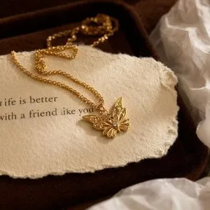 Authentic Vintage Woman Gold Plated Cute CZ Butterfly Necklace Chain Anti-tarnish
