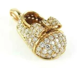 Authentic 1Ct Round Simulated Diamond Cute Baby Shoes Pendant With Chain 14k Gold Plated