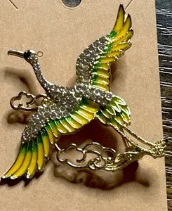 Authentic Cute Gold Plated Green / Yellow Enamel Flying Crane Bird Brooch Pin