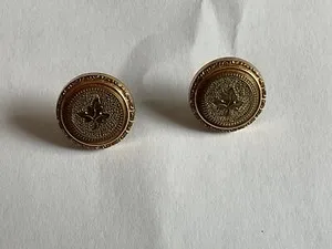 Authentic antique gold plated disc stud earrings with etched leaf design 3/4"