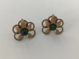 Authentic Yellow gold plated screw back earrings green rhinestones leaf design