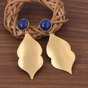 Authentic Authentic Leaf Design Earrings in Gold Plated With Lapis For Wedding Jewelry