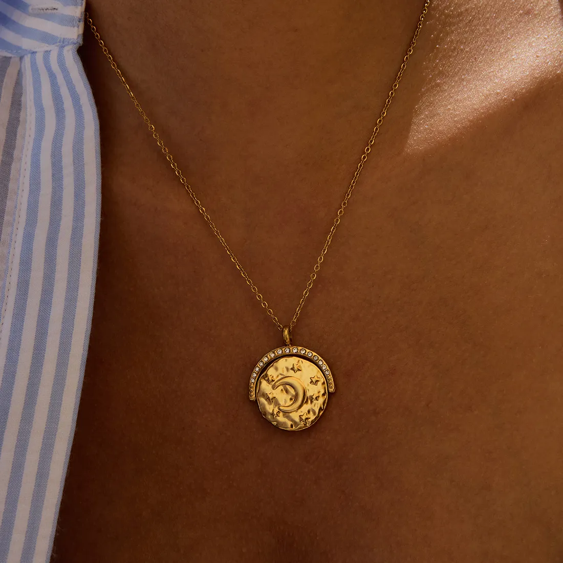 Authentic Celestial Star‑Moon Coin Amulet – 18K Gold‑Plated Guardian Necklace