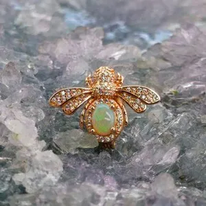 Authentic Amberwhisper: Harnessing the Vibrant Essence of Lightning Ridge Crystal Opal