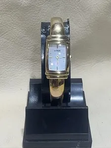 Authentic The Luminous Mother of Pearl Chronos Bangle