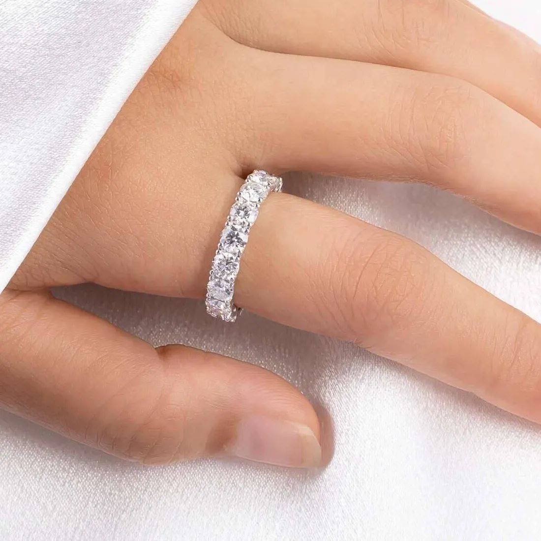 Authentic 0.5CT*15 D Color Moissanite Ring Classic 925 Sterling Silver Round Ring Women's Fairy Jewelry For Wedding Party Valentine's