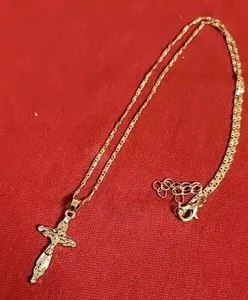 Authentic CHRISTIAN CATHOLIC Gold Plated Cross With Necklace 18 " Chain Pendant