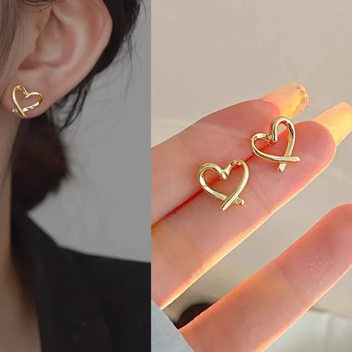 Authentic Quality Cute Heart Earrings For Women Jewelry Female Stud Earring Female Party Accessories Charm Princess 2022