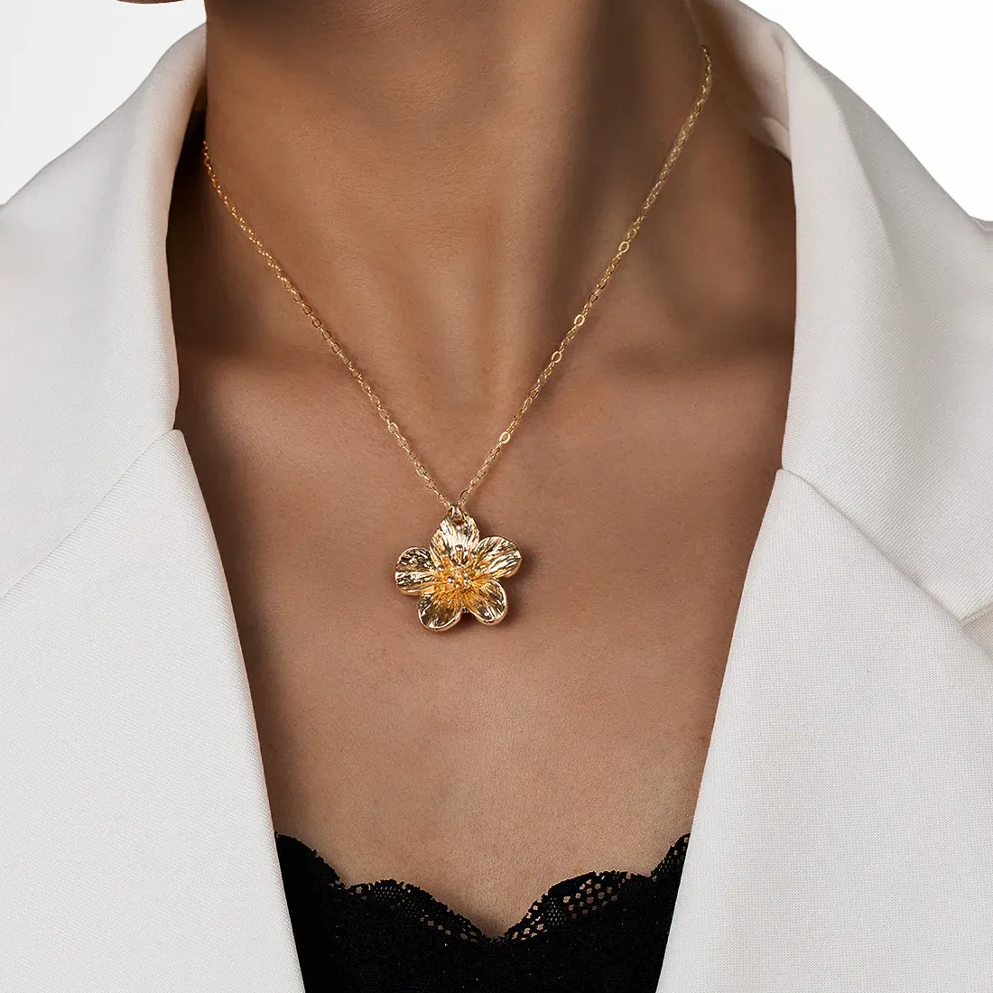 Authentic The Bloom of Eternal Radiance Petal Choker