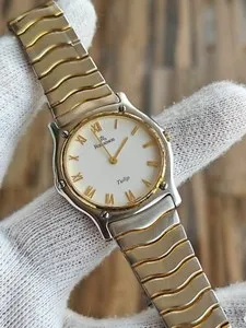 Authentic Vintage Romanson Sapphire Glass 5301M 23K Gold Plated Swiss Quartz Watch