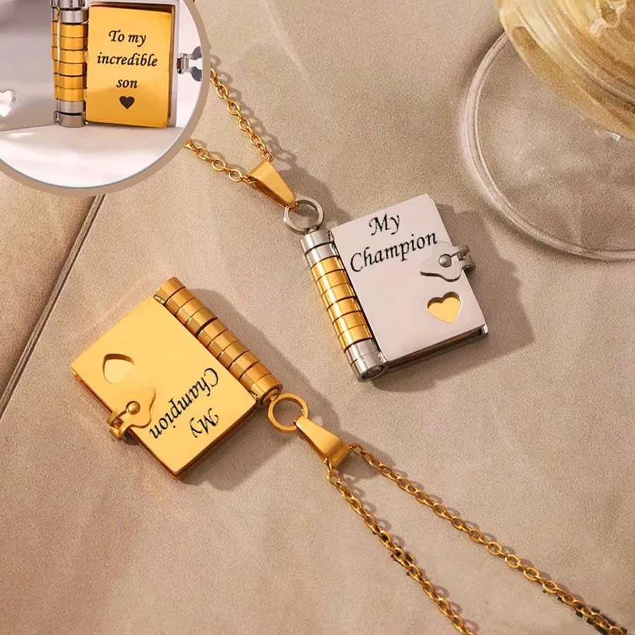 Authentic The Chronicle of the Champion: An Heirloom Locket of Bound Wisdom