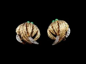 Authentic Rare 1960s Jomaz Gold Plated and Simulated Glass Jade Flower Earrings