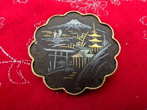 Authentic VTG GOLD PLATED Japanese Scenic Enamel Brooch Mt. Fuji Pagoda Pin Minimalist AN2