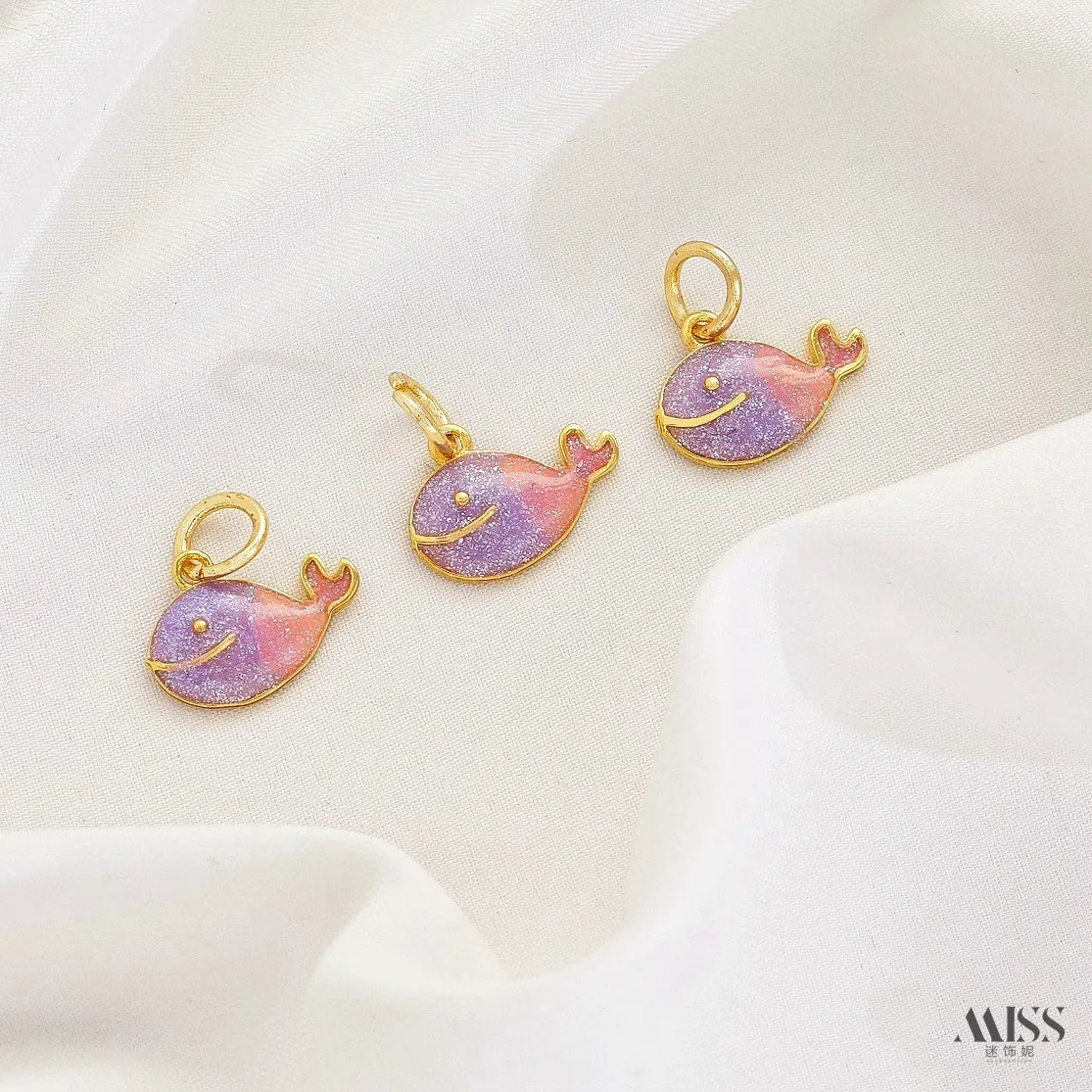 Authentic Handmade Cloisonne Enamel 18K Gold Plated Animal Pendants Snail Whale Bee Pegasus Panda Charms For Diy Jewelry Accessories