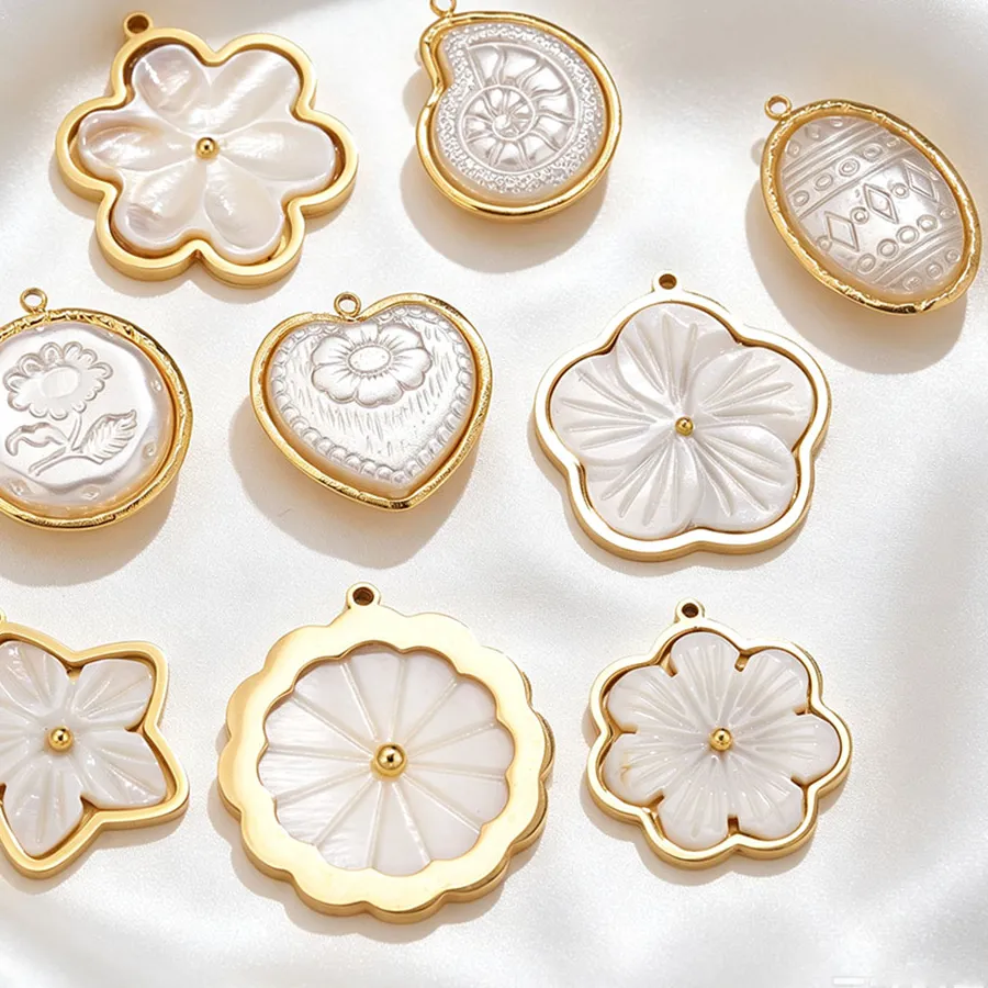 Authentic 2pcs 18K PVD Heart Oval Flower Conch Round Charm White Resin Pendants DIY Jewelry Making Findings Bulk