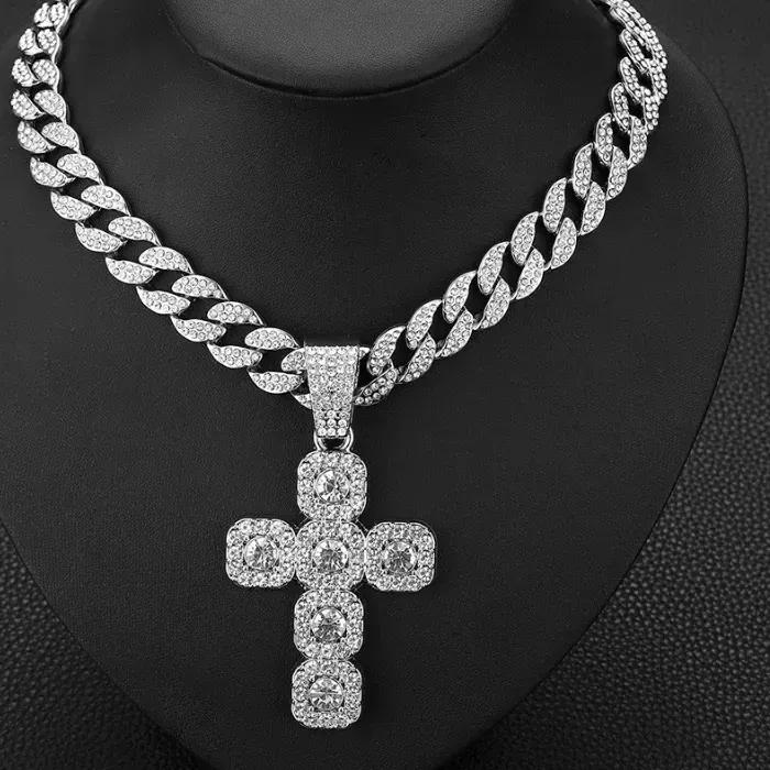 Authentic Men's Hip-Hop Cross Pendant Cuban Chain Necklace - Trendy Urban Jewelry for Men